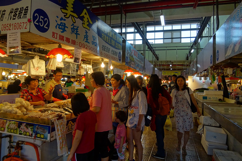 東港漁港漁產品直銷中心（華僑市場）
