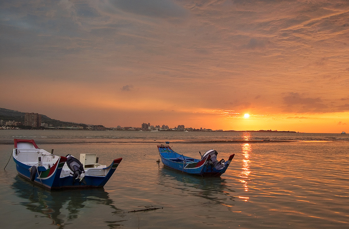 The Golden Coast of Tamsui