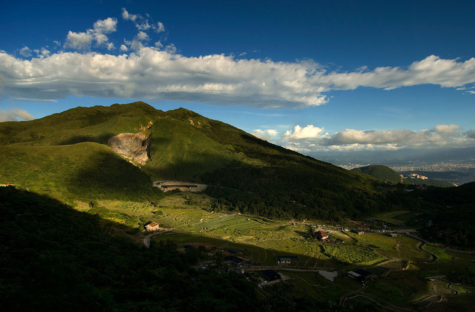 大屯山觀落日