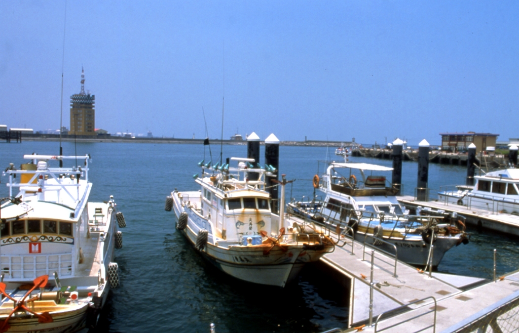 大众运输 搭台铁至台中站下-转搭台中客运(往梧栖渔港)至梧栖渔港站