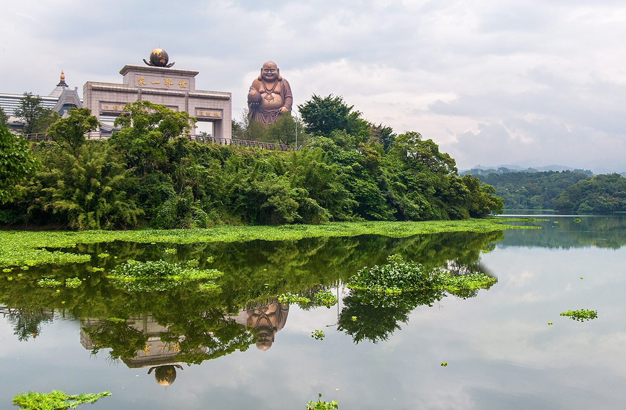 峨眉湖