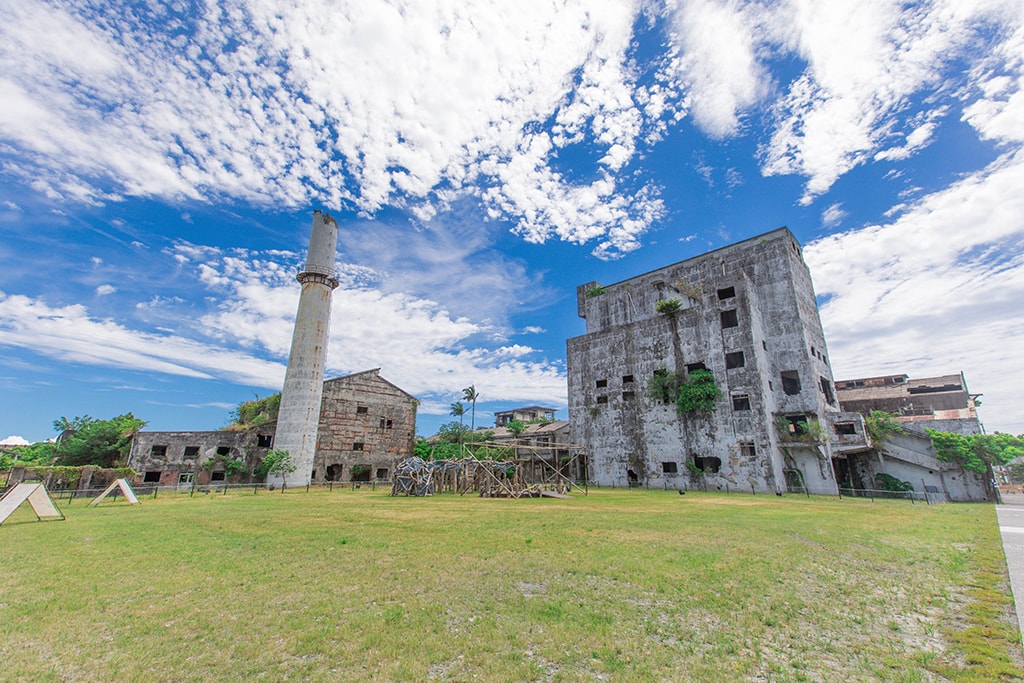 舊紙廠煙囪建物(中興文創園區提供)