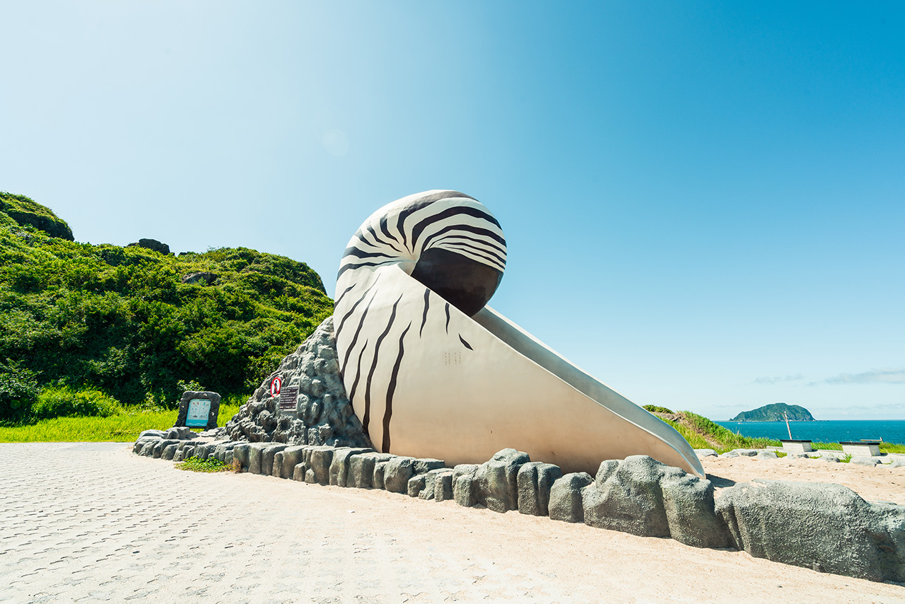 潮境公園鸚鵡螺溜滑梯