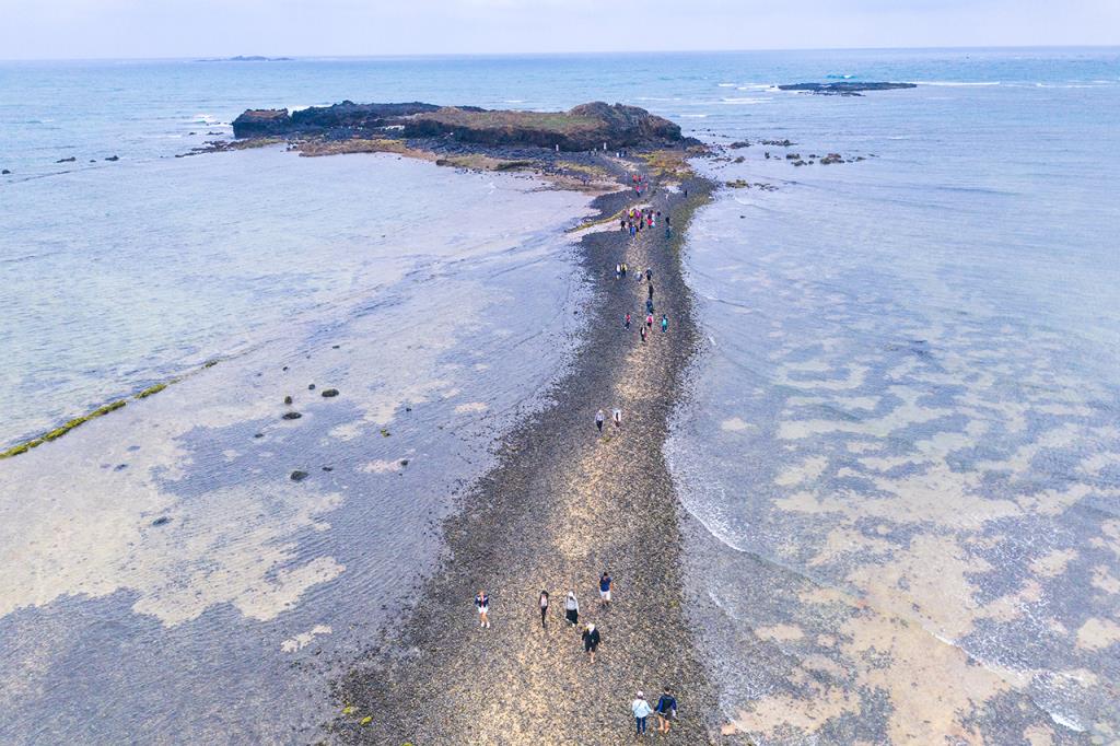 奎壁山摩西分海空拍