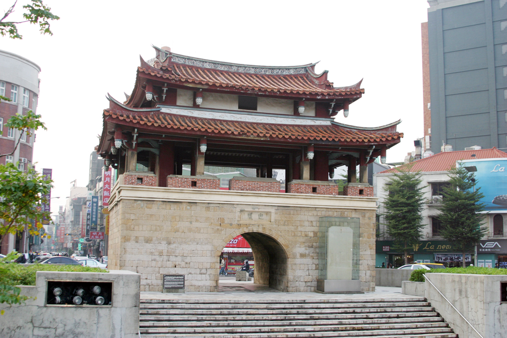 竹塹城迎曦門