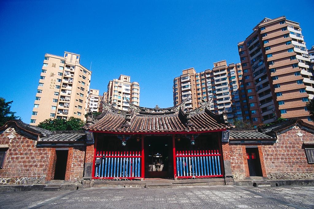 鄞山寺