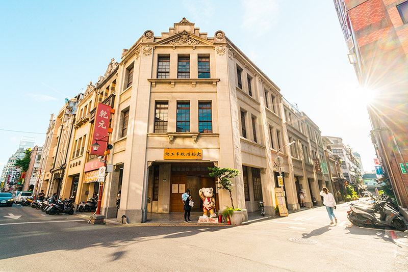 Dihua Street - Lunar New Year Shopping Area