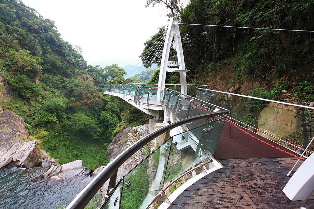 Xiao Wulai Skywalk