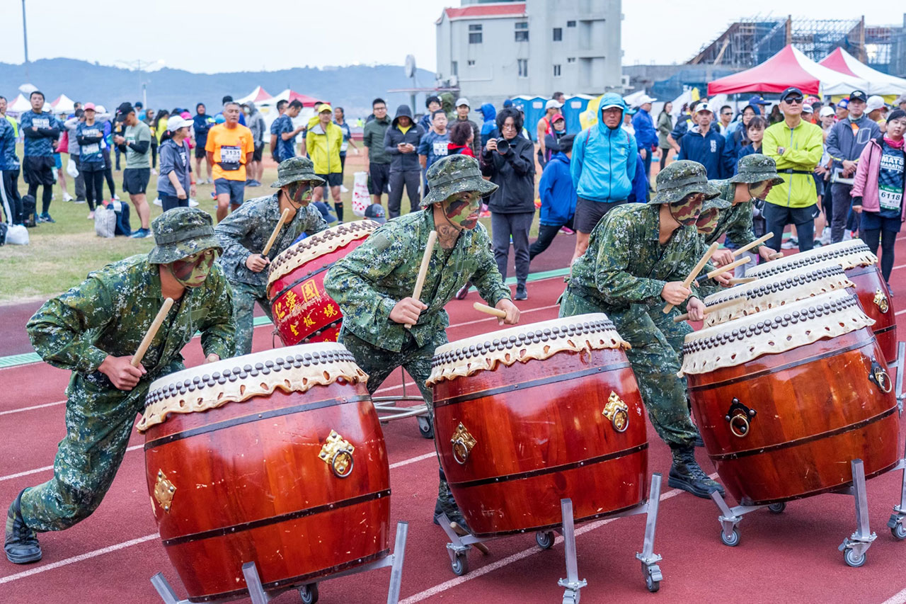 擊鼓表演