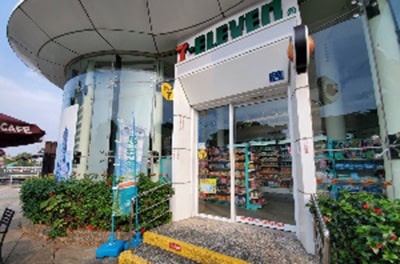 高雄市借問站-7-11春秋閣門市