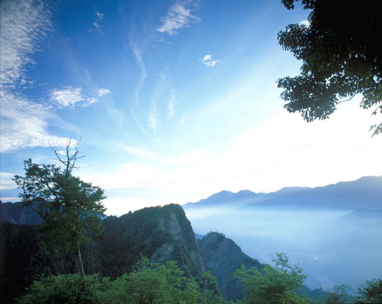 交通部觀光局強化旅遊安全品質，公布旅行業營運狀況及寒假旺季旅遊注意事項