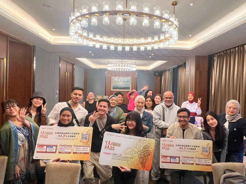 2025台灣燈會邀請馬國媒體來臺賞燈 順道體驗Taiwan PASS跨區旅遊