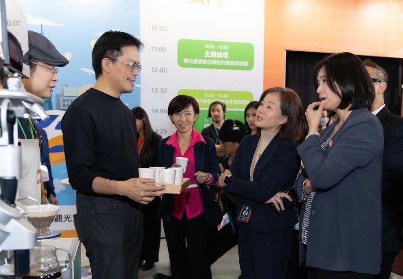 缺工海嘯下的轉型戰略！觀光署攜 35 家科技神隊友，以 AI 與自動化塑造觀光產業韌性