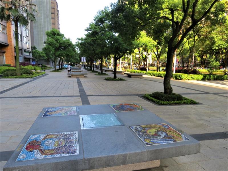 台北大學特定區藝術大道