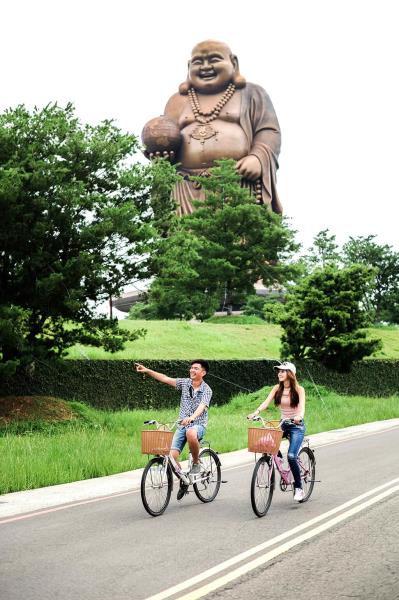 騎單車賞大佛