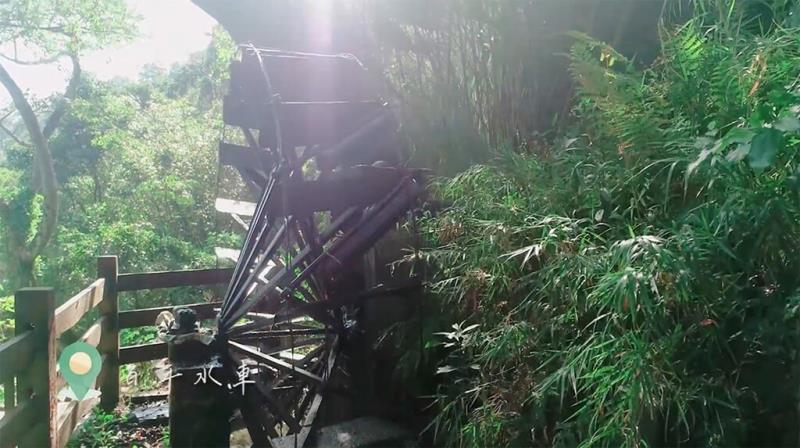 百年水車