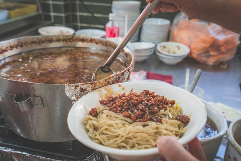 鹽水意麵 (黃郁清)
