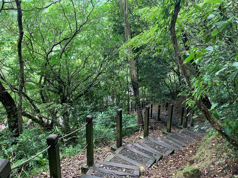 嶺腳寮步道