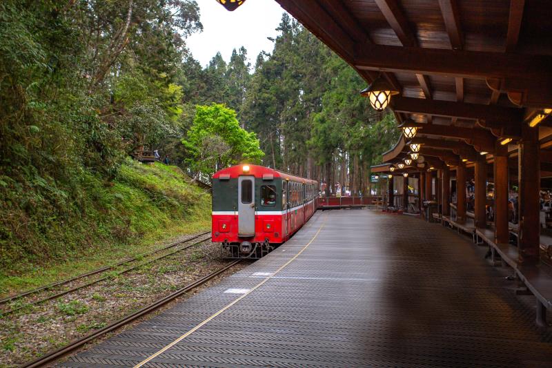 阿里山林業暨鐵道