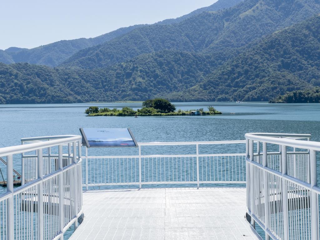 向山眺望平台
