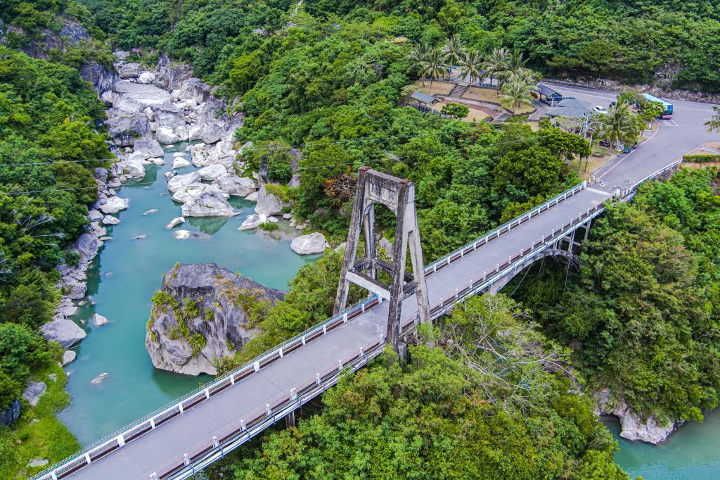 東河橋