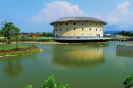 臺灣客家八音戲曲推廣中心（客家圓樓）