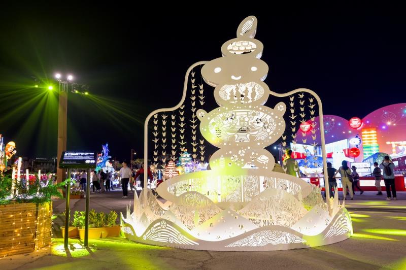 #2026台灣燈會｜#團聚光抵嘉燈區來自日本的「光之精靈」️ ...