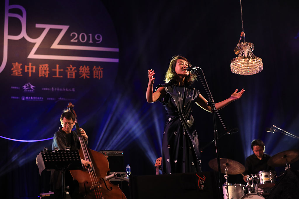 曾參與中國好聲音的爵士女歌手詹小櫟  年度：2019  來源：臺中市政府