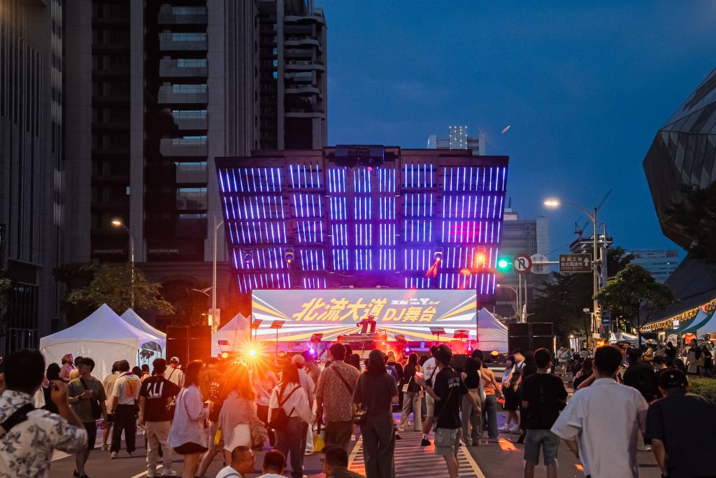 JAM JAM ASIA亞洲音樂節 - 封街舞台