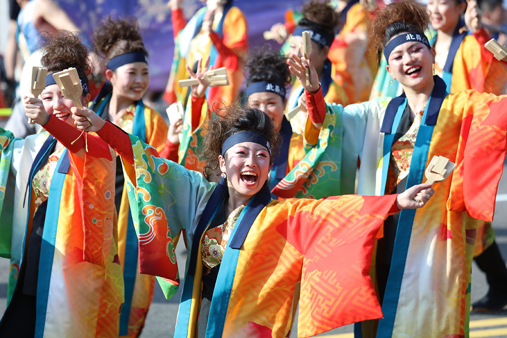 踩街嘉年華日本YOSAKOI踩街隊伍北海道北昴熱情演出  年度：2019  來源：臺中市政府