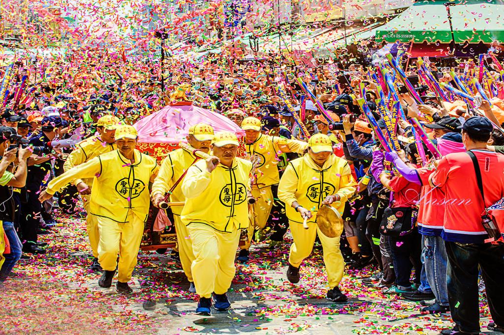 徒步進香  年度：2021  作者：張文安  來源：苗栗縣政府文化觀光局