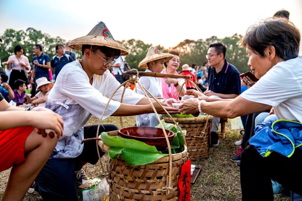奉茶  年度：2019  來源：南投縣政府