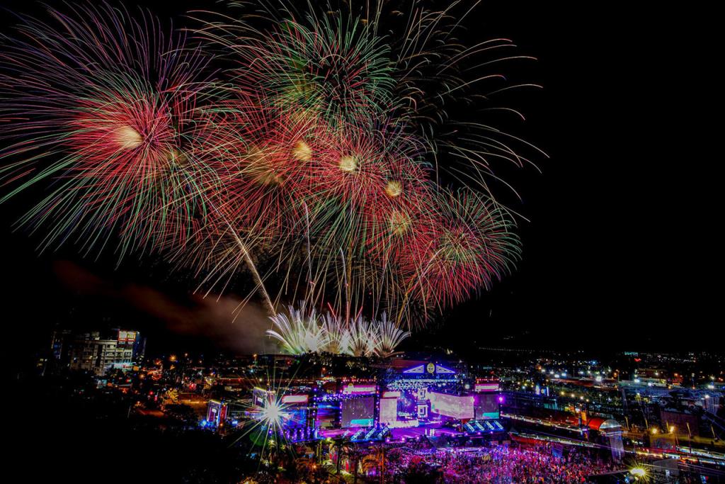 豐富的卡司陣容搭配精彩煙火秀，勢必HIGH翻東臺灣  年度：2020  來源：花蓮縣政府