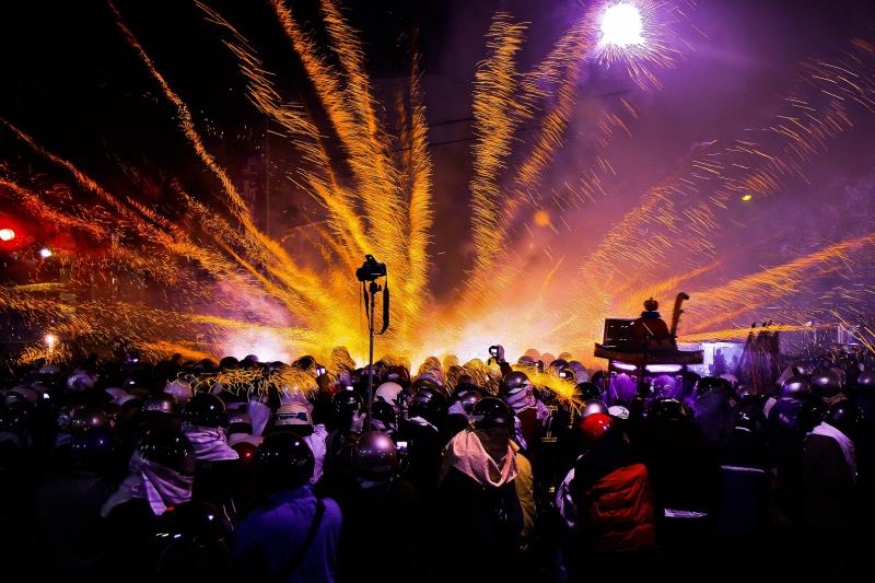 Yanshuei beehive fireworks
