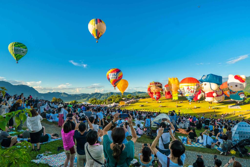 Carnaval Internacional de Globos aerostáticos de Taiwán-1