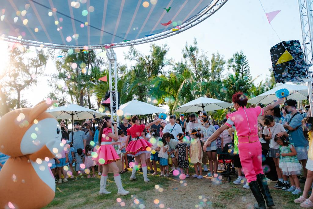 綜合親子活動打造小孩放電的夏日嘉年華