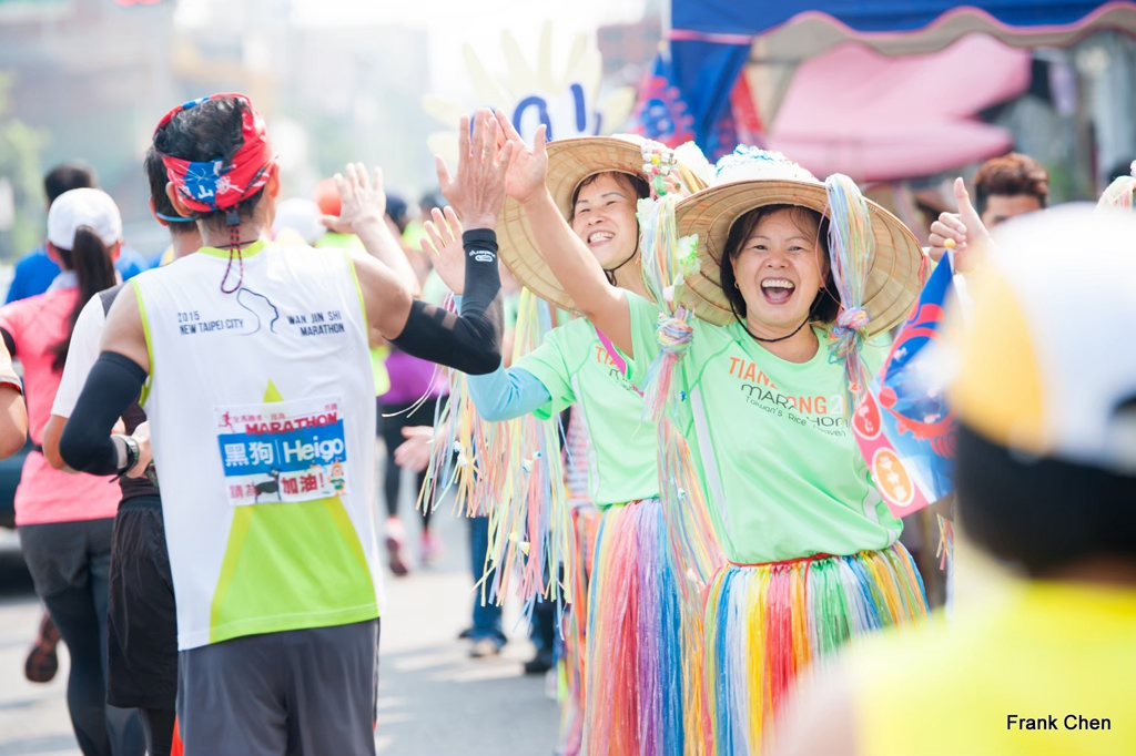 展現對田中馬拉松的熱情，活力十足  年度：2022  來源：彰化縣政府
