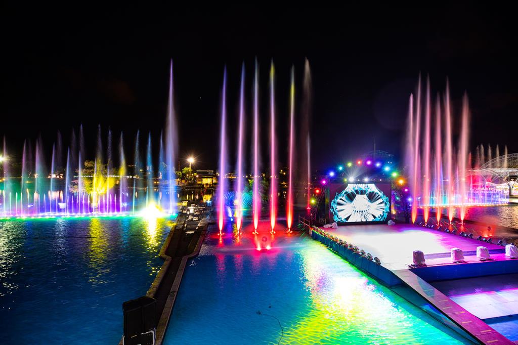 水舞燈光秀  年度：2020  來源：宜蘭縣政府文化局