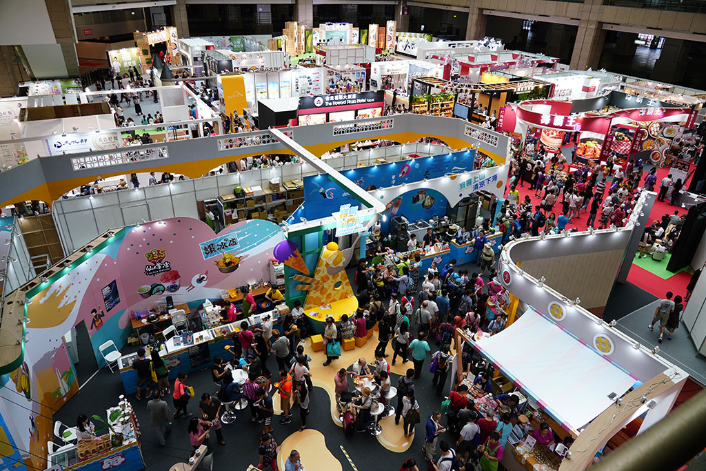 台灣美食展大受歡迎，現場人潮滿滿  年度：2019  來源：財團法人台灣觀光協會
