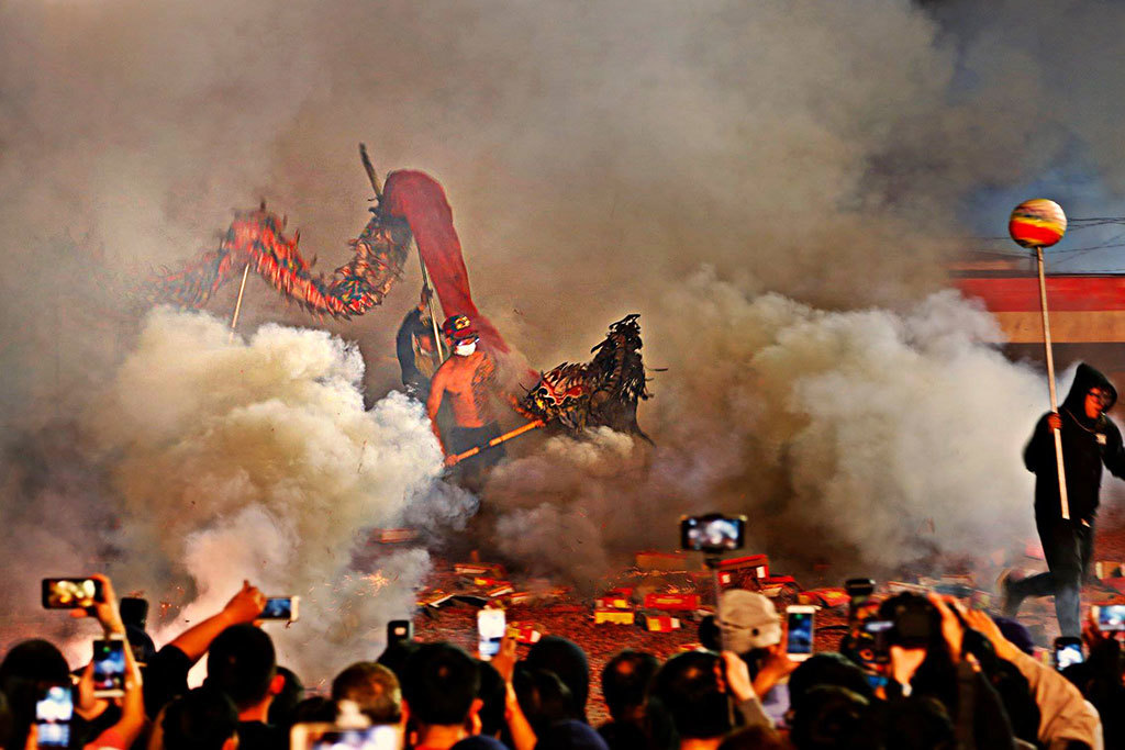 2021苗栗𪹚龍系列活動 臺灣觀光雙年曆