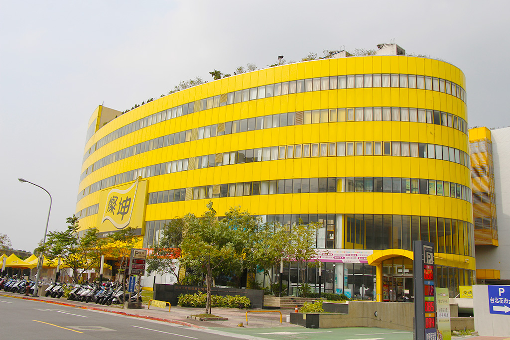 燦坤3C