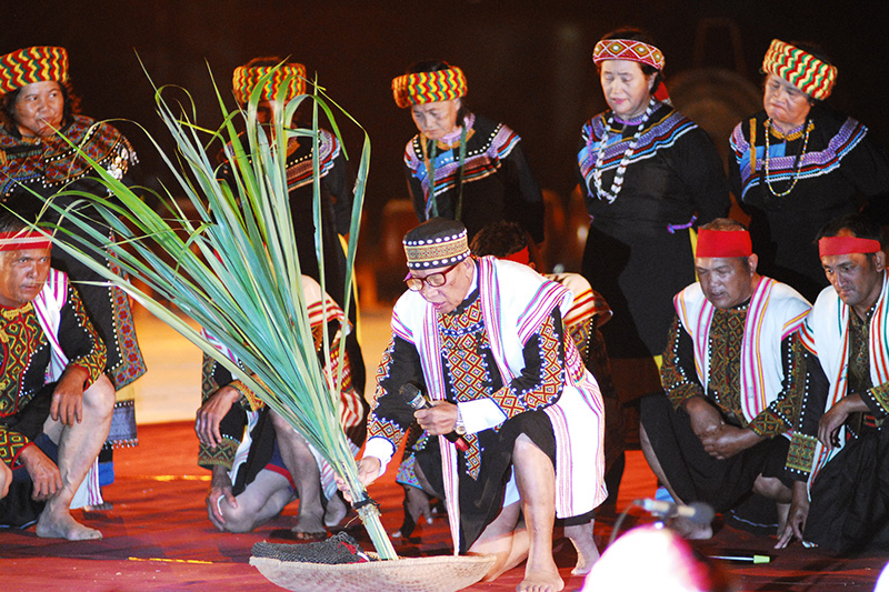 遇見布農天籟之聲(欣賞達瑪巒文化藝術團表演)