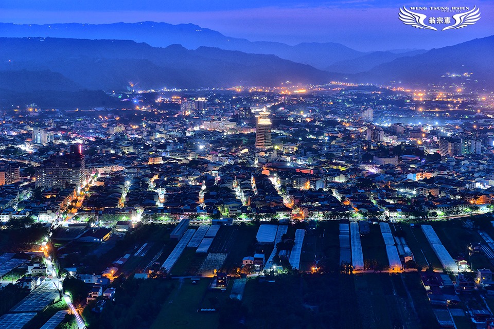埔里虎頭山 虎頭山百萬夜景-翁宗憲攝影師 版權所有 埔里虎頭山 虎頭山百萬夜景-翁宗憲攝影師 版權所有
