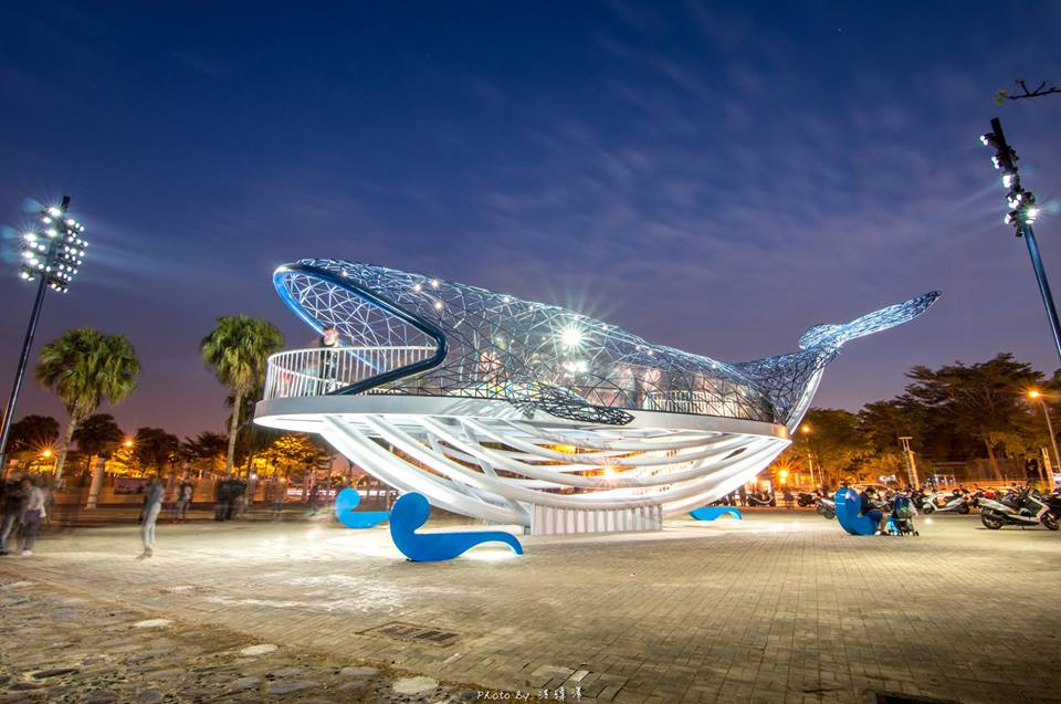 大魚的祝福 夜景外觀 大魚的祝福 夜景外觀
