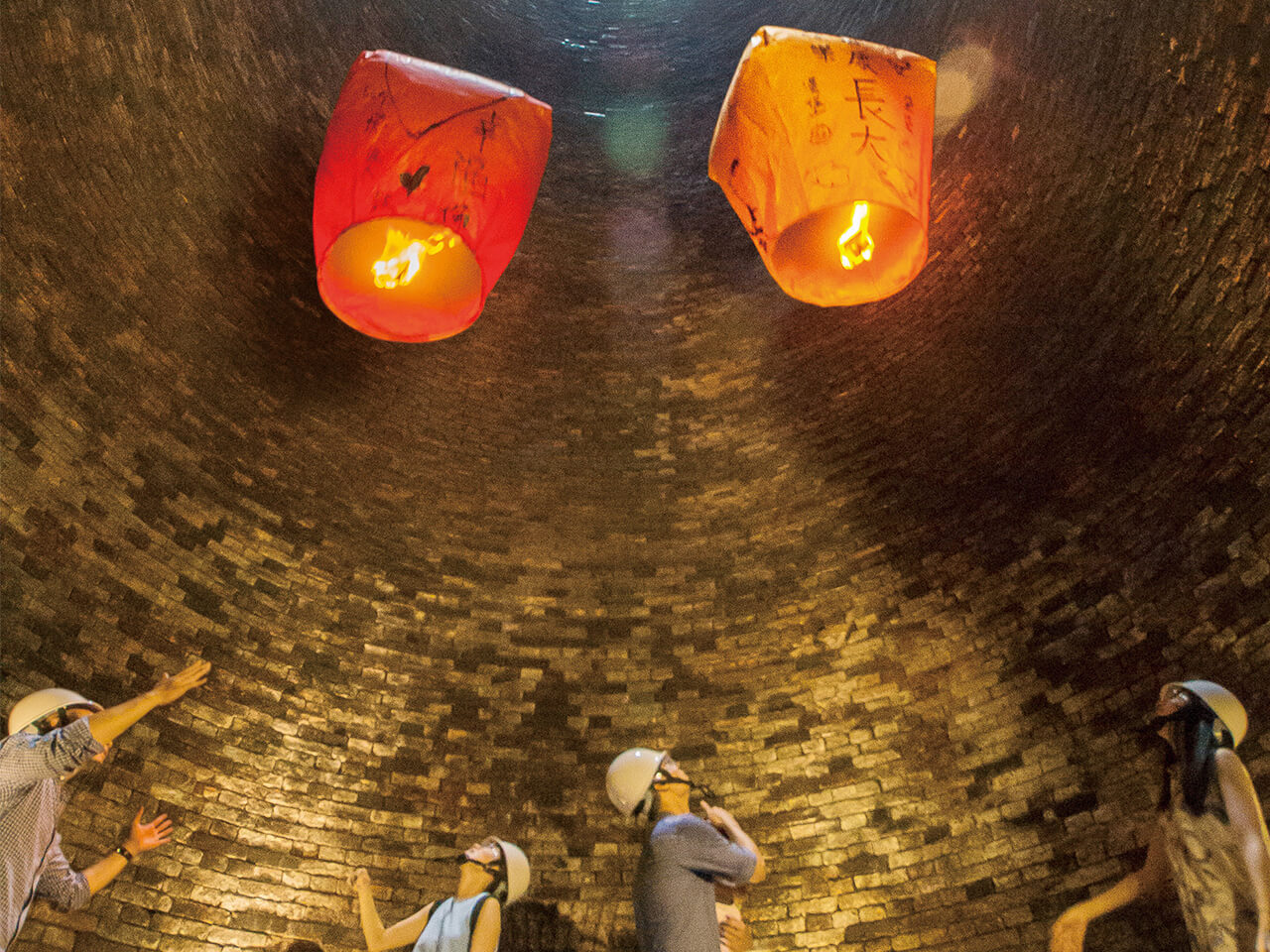  En el interior de la chimenea 