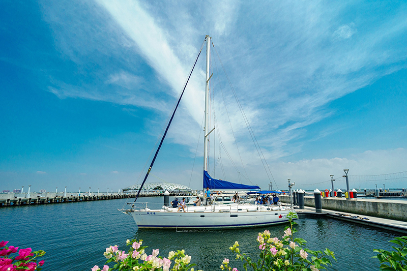 Marina Bay Pier